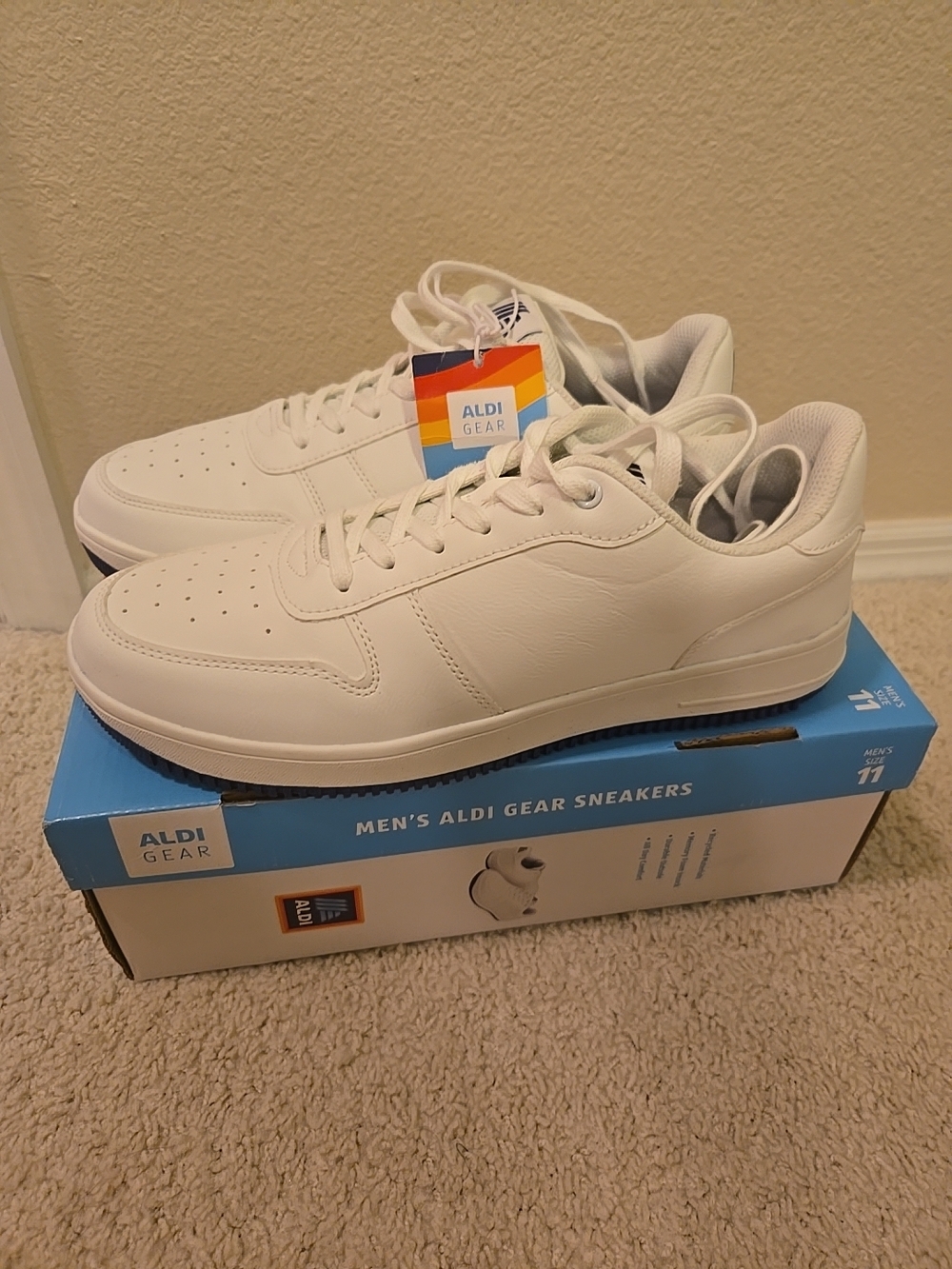 New ALDI GEAR Men’s White Casual Sneakers Size 11